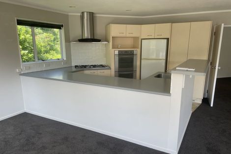 Photo of property in 5 Erskine Close, Island Bay, Wellington, 6023