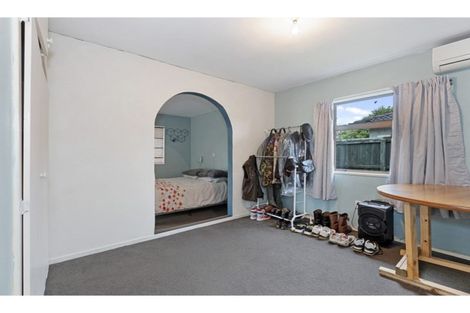 Photo of property in 43 Arcon Drive, Broomfield, Christchurch, 8042