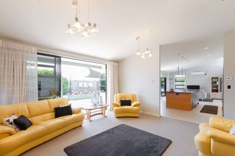 Photo of property in 10 Pacific Avenue, Poraiti, Napier, 4112
