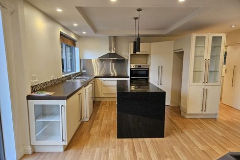 Photo of property in 16a Rossmore Terrace, Cashmere, Christchurch, 8022