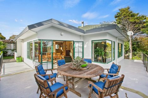 Photo of property in 100a Carrington Street, Lower Vogeltown, New Plymouth, 4310