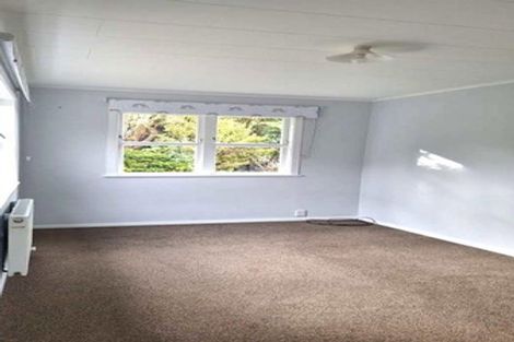 Photo of property in 93b Normandale Road, Normandale, Lower Hutt, 5010
