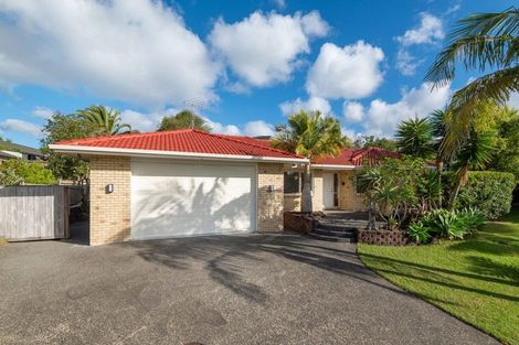 Photo of property in 7 Louvain Place, Greenhithe, Auckland, 0632