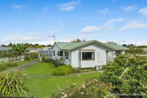 Photo of property in 22 Darlington Street, Ngatea, 3503