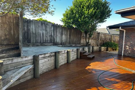 Photo of property in 13 Les Fisher Place, Pukekohe, 2120