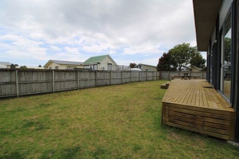 Photo of property in 146 The Fairway, Matarangi, Whitianga, 3592