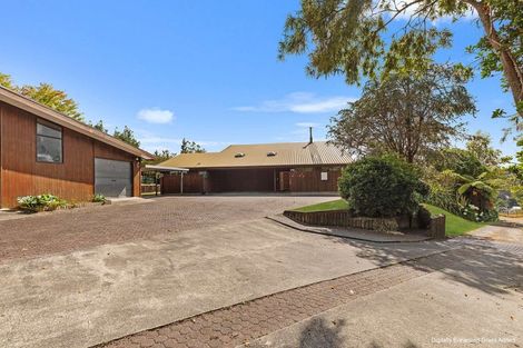 Photo of property in 9 Marshall Road, Hunterville, 4730
