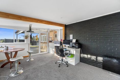 Photo of property in 22 Windsor Road, Maeroa, Hamilton, 3200