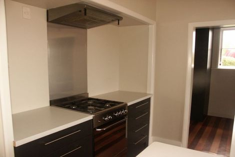 Photo of property in 58 Middleton Road, Kew, Dunedin, 9012