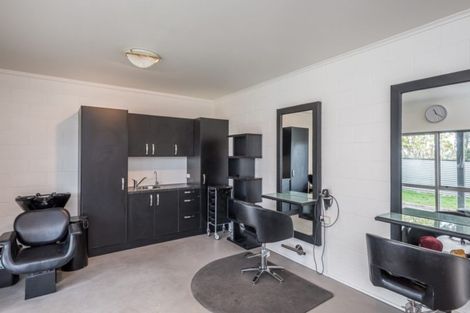 Photo of property in 22 Weggery Drive, Waikanae Beach, Waikanae, 5036