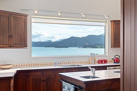 Photo of property in 5564 Kenepuru Road, Waitaria Bay, Picton, 7282