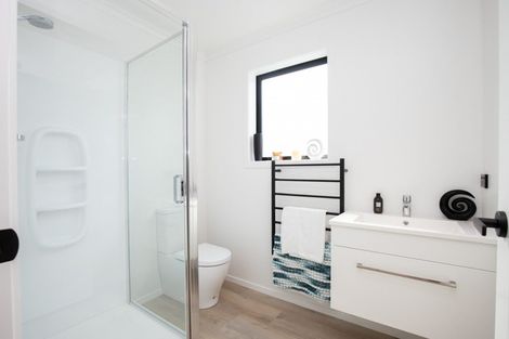 Photo of property in 10b Fernleigh Street, Kerepehi, 3671