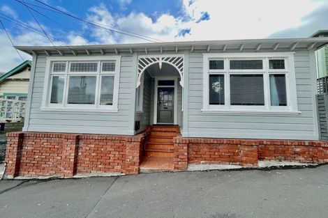 Photo of property in 73 Majoribanks Street, Mount Victoria, Wellington, 6011