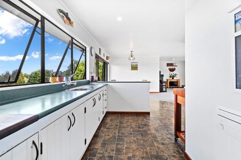 Photo of property in 22 Kohinui Heights Rise, Parua Bay, 0192