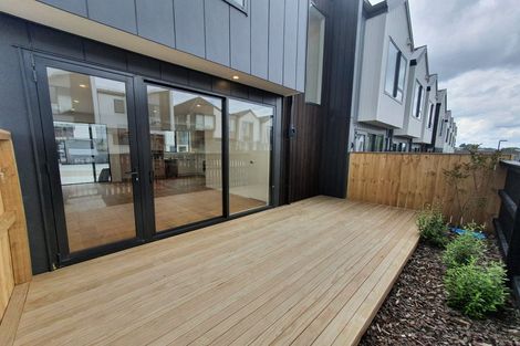 Photo of property in 48 Waipuhinui Way, Wiri, Auckland, 2104