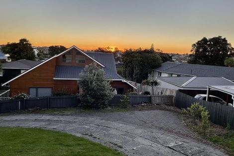 Photo of property in 19a Rodney Street, Howick, Auckland, 2014