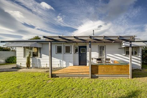 Photo of property in 6 Burton Crescent, Flaxmere, Hastings, 4120