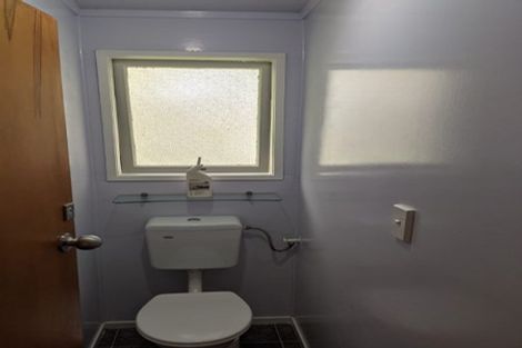 Photo of property in 1/6 Makora Road, Massey, Auckland, 0614