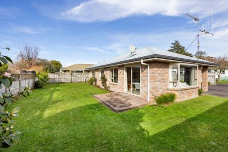 Photo of property in 30a Taylor Terrace, St Andrews, Hamilton, 3200