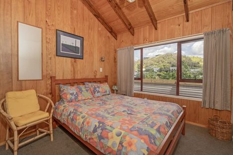 Photo of property in 2 Summer Lane, Tairua, 3508