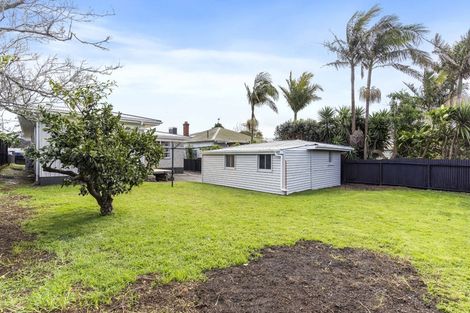 Photo of property in 44 Hutton Street, Otahuhu, Auckland, 1062