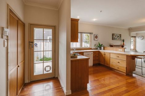 Photo of property in 14 Trent Avenue, Hokowhitu, Palmerston North, 4410