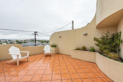 Photo of property in 12a Hinau Road, Hataitai, Wellington, 6021