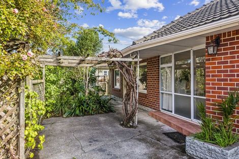 Photo of property in 6 Walton Avenue, Waikanae, 5036