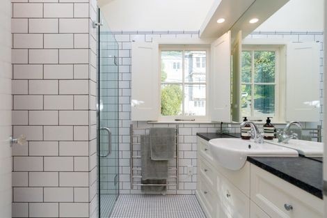 Photo of property in 5 Telford Terrace, Oriental Bay, Wellington, 6011