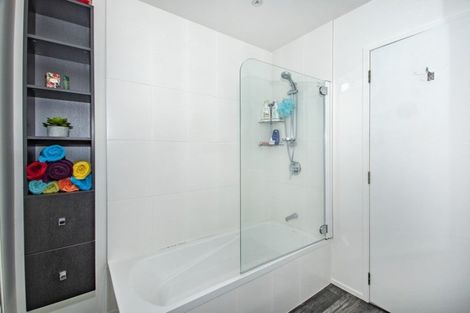 Photo of property in 30 Fairway Drive, Te Kamo, Whangarei, 0112