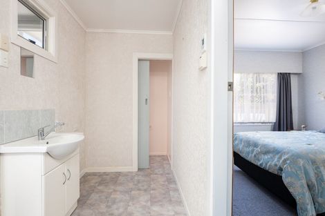 Photo of property in 8 Raniera Street, Glen Avon, New Plymouth, 4312