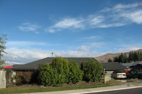 Photo of property in 46 Plantation Road, Wanaka, 9305