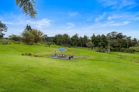 Photo of property in 817a Whakapirau Road, Whakapirau, 0583