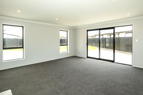 Photo of property in 25 Lazarette Loop, Gleniti, Timaru, 7910