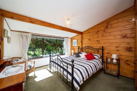 Photo of property in 37 Flint Road West, Stratford, 4332