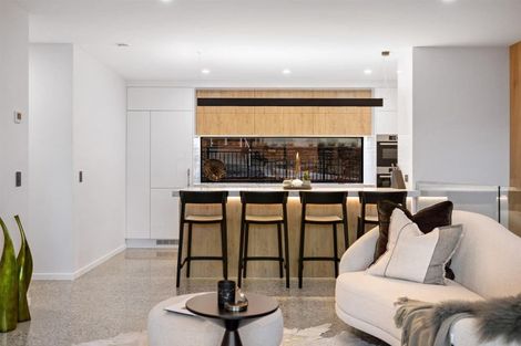 Photo of property in 10 Limerick Lane, Queenstown, 9300