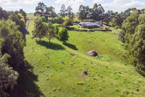 Photo of property in 286a Tipapakuku Road, Dannevirke, 4976