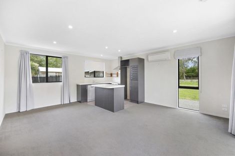 Photo of property in 28 Railway Terrace East, Glentunnel, Sheffield, 7673