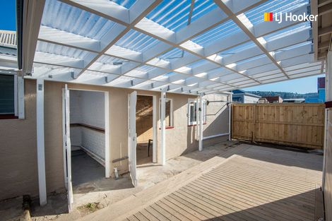 Photo of property in 62 Wesley Street, South Dunedin, Dunedin, 9012