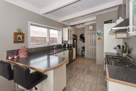 Photo of property in 27 Magnolia Avenue, Opaheke, Papakura, 2113