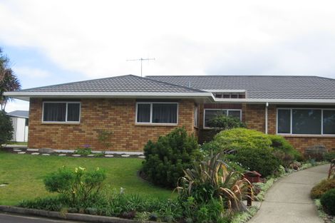 Photo of property in 2 Pohutukawa Place, Maunu, Whangarei, 0110