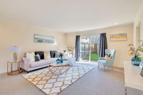 Photo of property in 13 Duxfield Drive, Ranui, Auckland, 0612