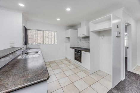 Photo of property in 9 Ashmere Lane, Weymouth, Auckland, 2103