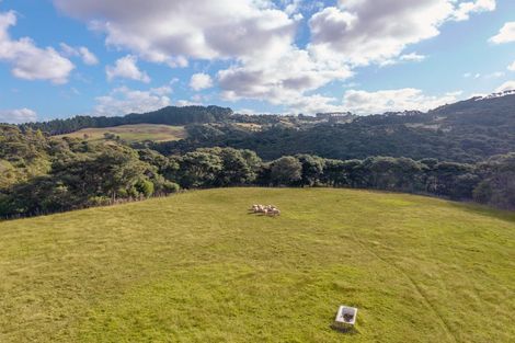 Photo of property in 1223 Old North Road, Helensville, 0875