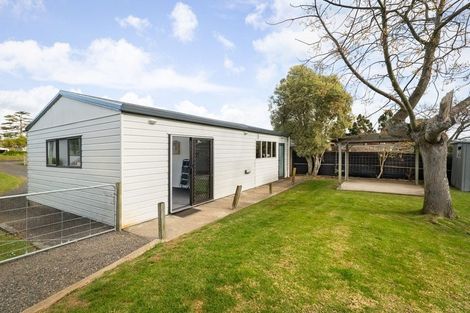 Photo of property in 15 Puriri Valley Road, Puriri, Thames, 3578