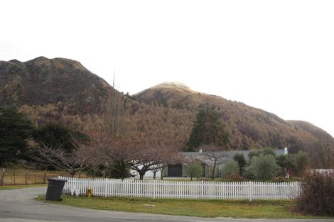 Photo of property in 38 Wiltshire Street, Arrowtown, 9302