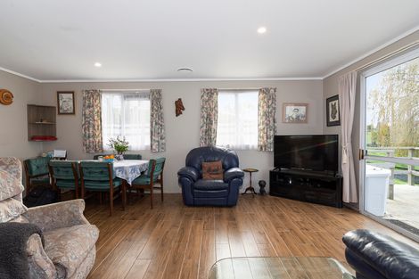 Photo of property in 141 Karioitahi Road, Waiuku, 2683