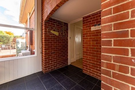 Photo of property in 24 Bangor Terrace, Kew, Dunedin, 9012