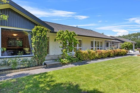 Photo of property in 586 Yaldhurst Road, Yaldhurst, Christchurch, 7676