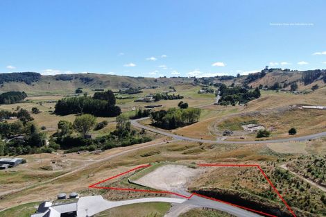 Photo of property in 16 Olsen Place, Kinloch, 3385